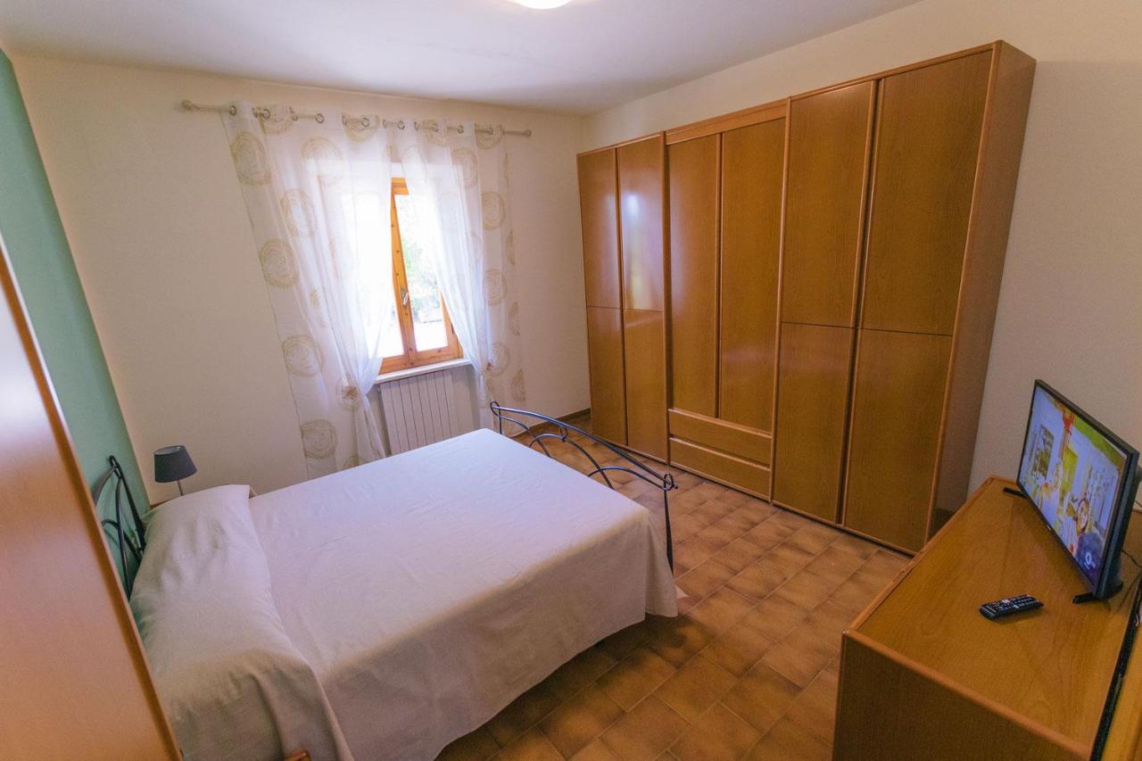 Podere La Vignata Toiano Dış mekan fotoğraf