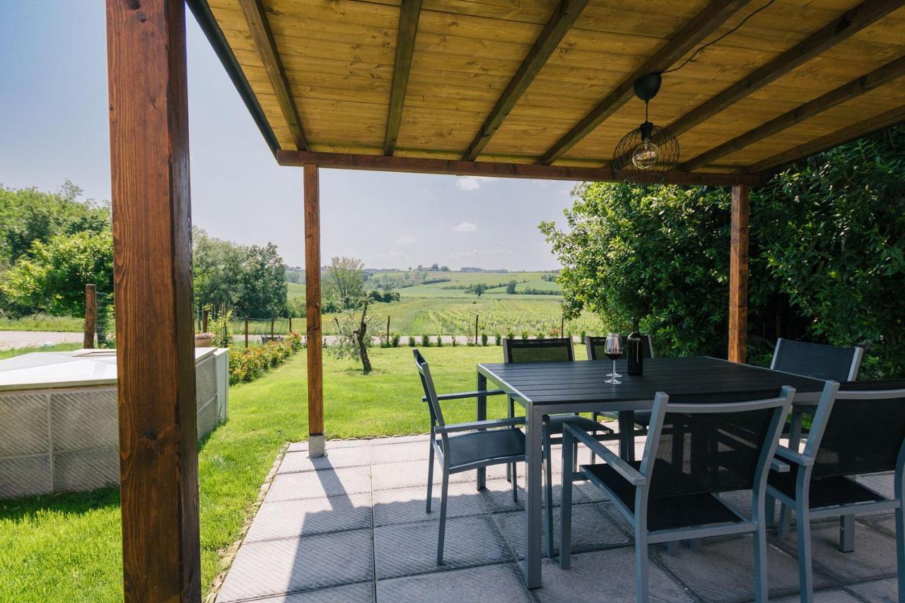 Podere La Vignata Toiano Dış mekan fotoğraf